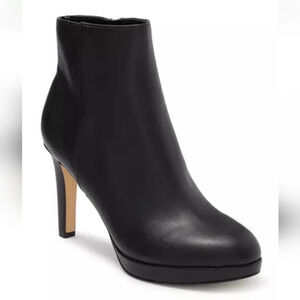 Nine West Kiana Black Heeled Platform Boots Booties size 8.